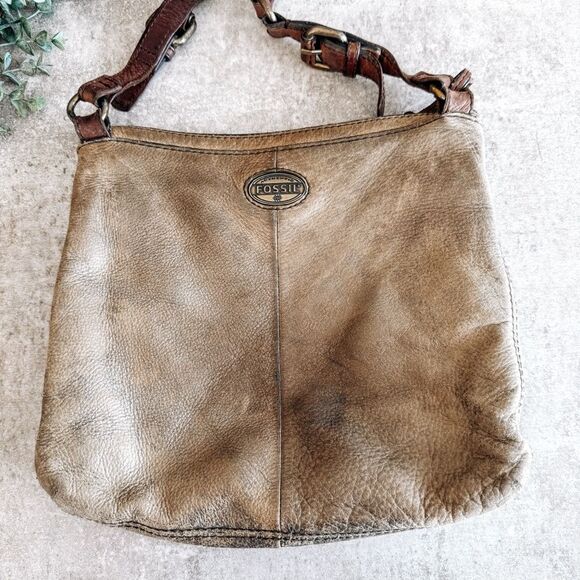 Fossil Tan Explorer Crossbody Leather Bag - Picture 4 of 6